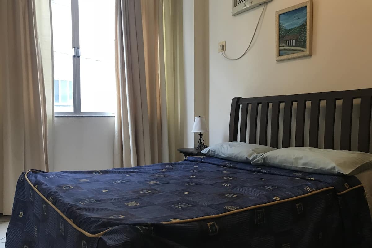 Apartment - 2 Rooms - Partial Ocean View | Minibar, coffres-forts dans les chambres, bureau, rideaux occultants