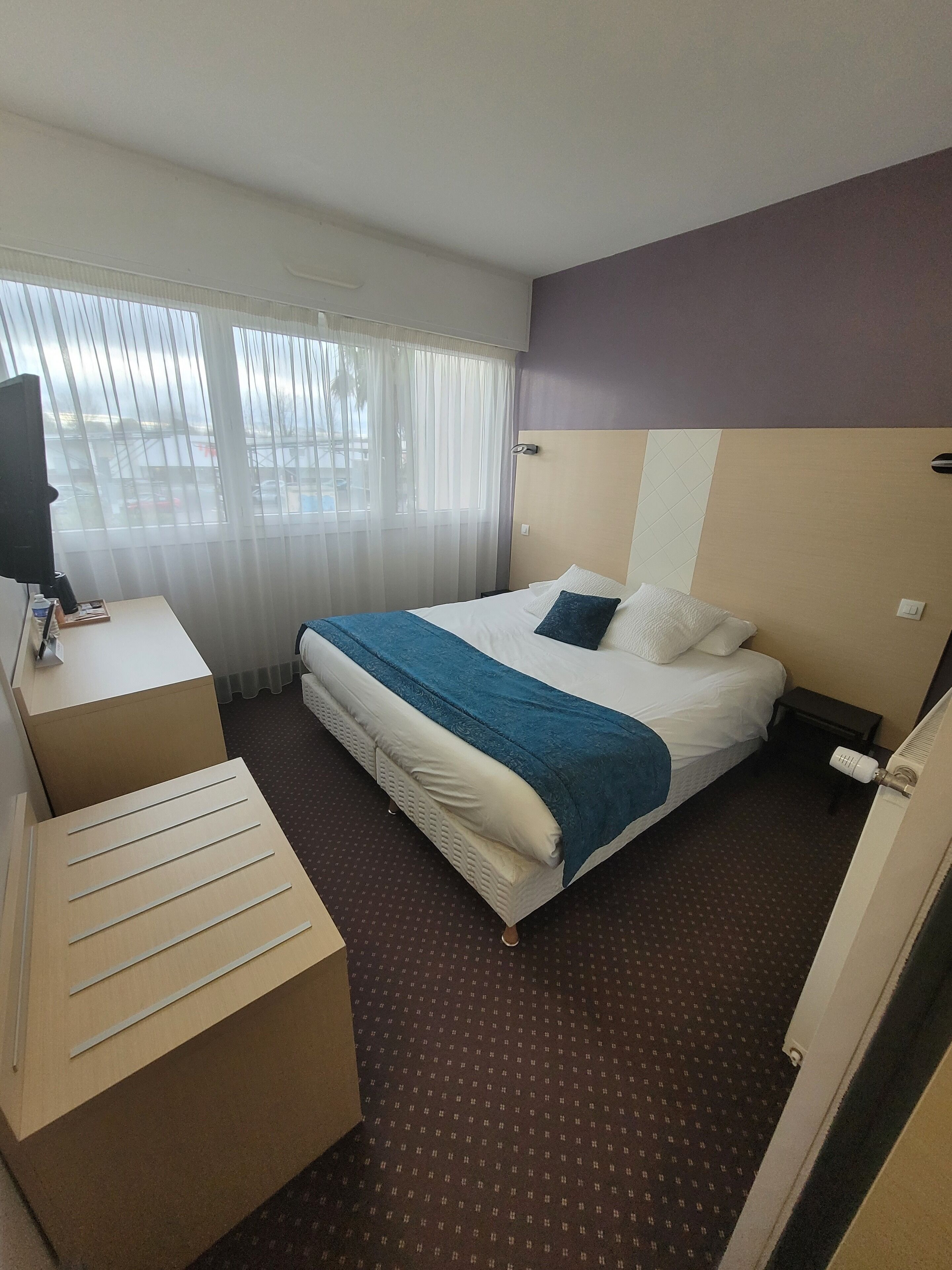 basic double room | premium bedding, select comfort beds, desk, free wifi