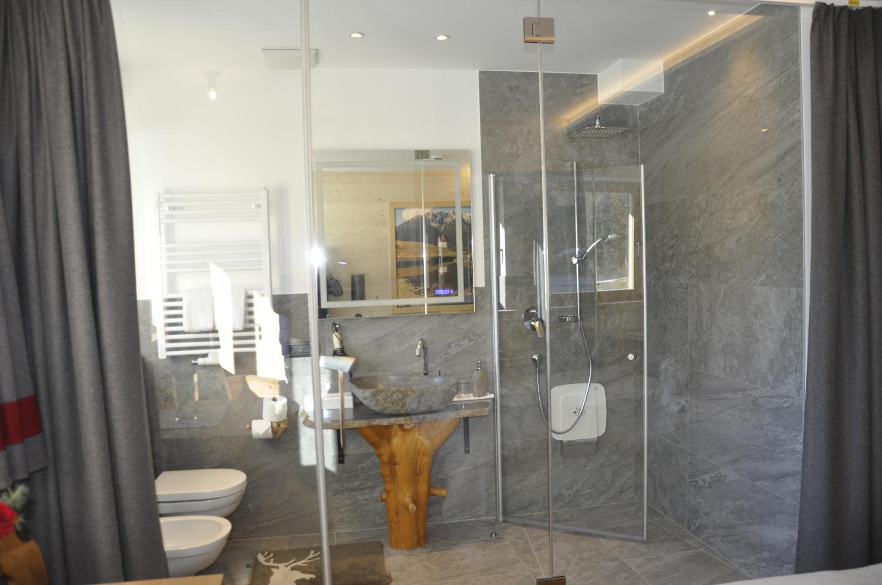 free toiletries, hair dryer, bidet, towels