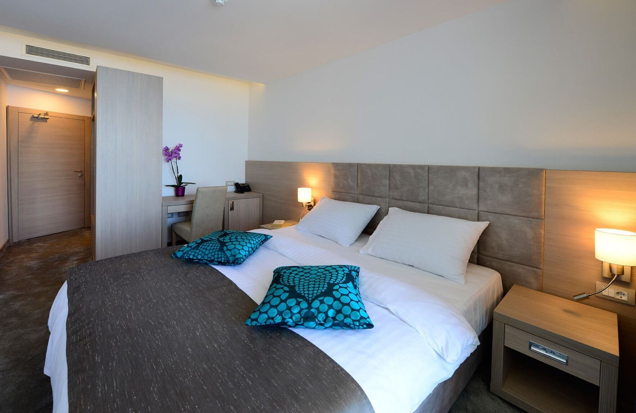 Down comforters, minibar, in-room safe, desk
