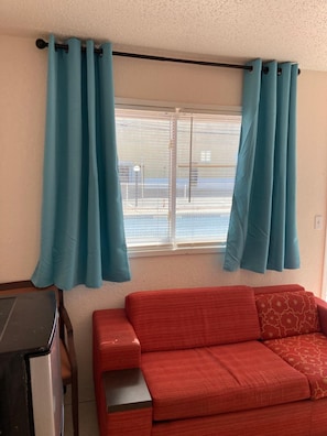 32-inch flat-screen TV with satellite channels, TV - Surfside Motel (Seaside Heights)