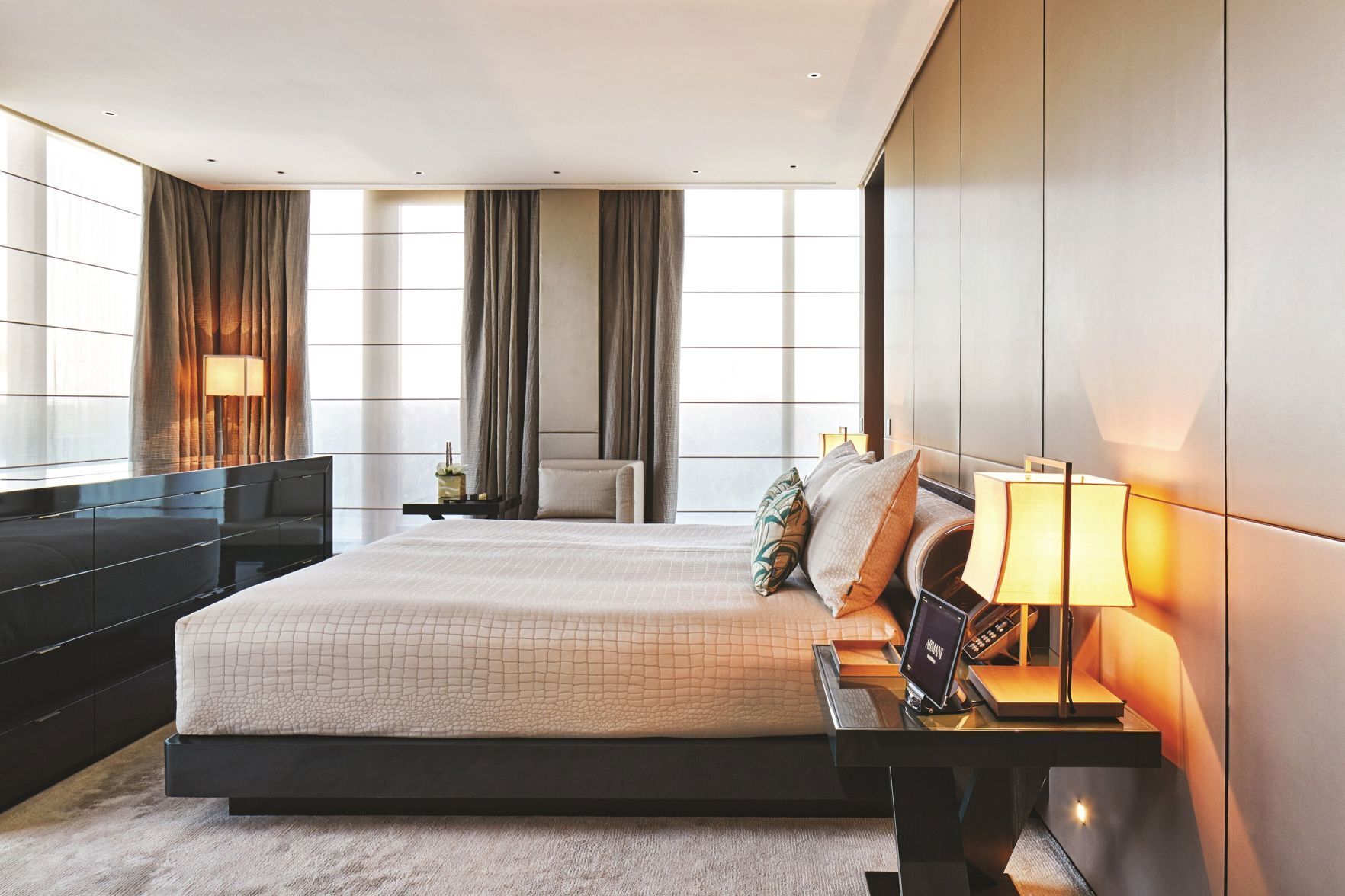 Premium bedding, down comforters, minibar, in-room safe
