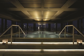 Couples treatment room(s), sauna, hot tub, Turkish bath/hammam - Armani Hotel Milano (Milan)