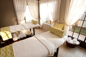Espace de soins pour les couples, soins corporels, soins d'aromathérapie