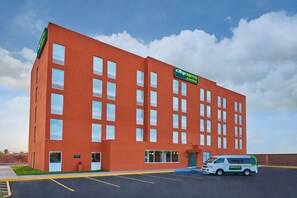 Exterior - City Express Junior by Marriott Mexicali (Mexicali)