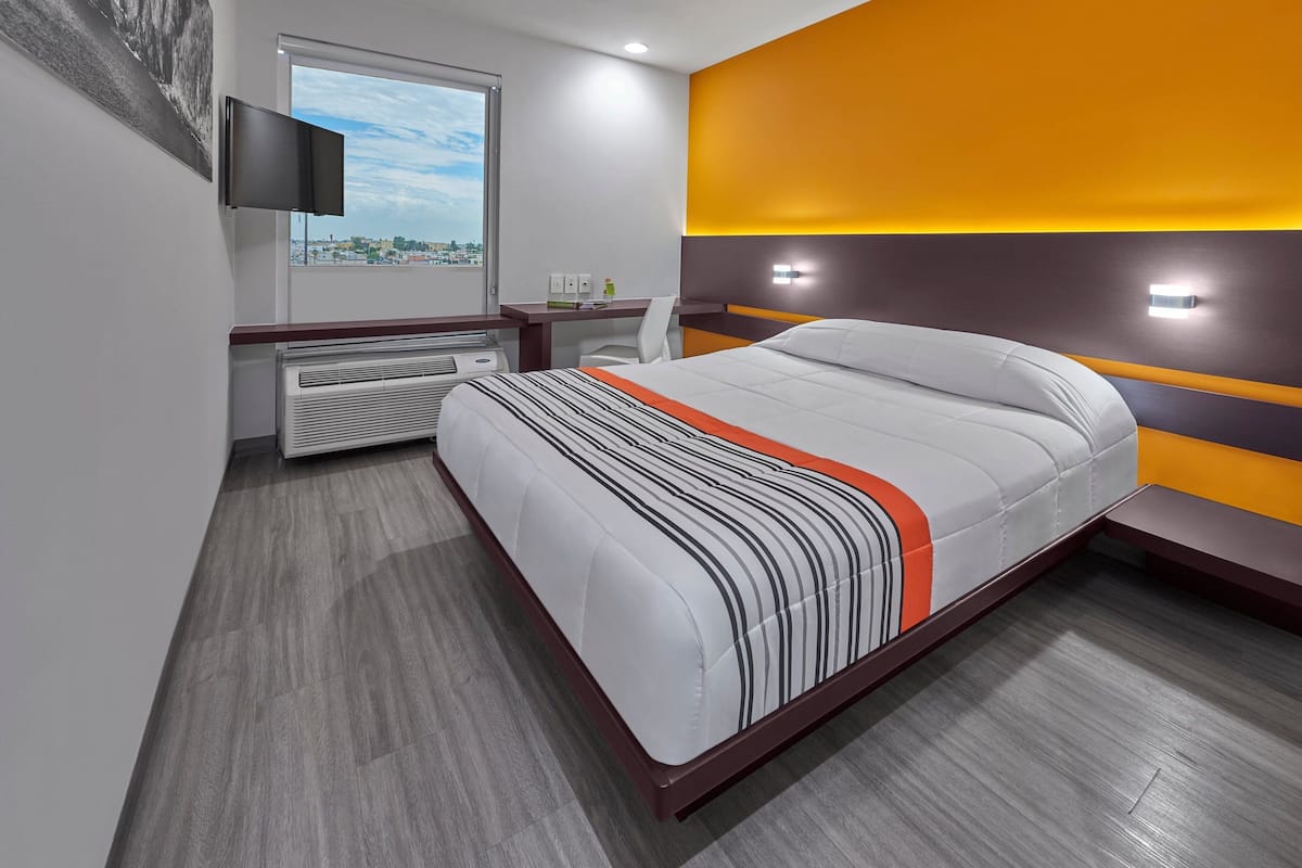 Desk, iron/ironing board, free WiFi, bed sheets