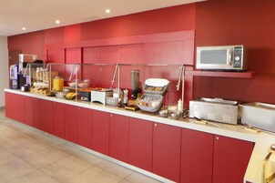 Café da manhã continental grátis todos os dias