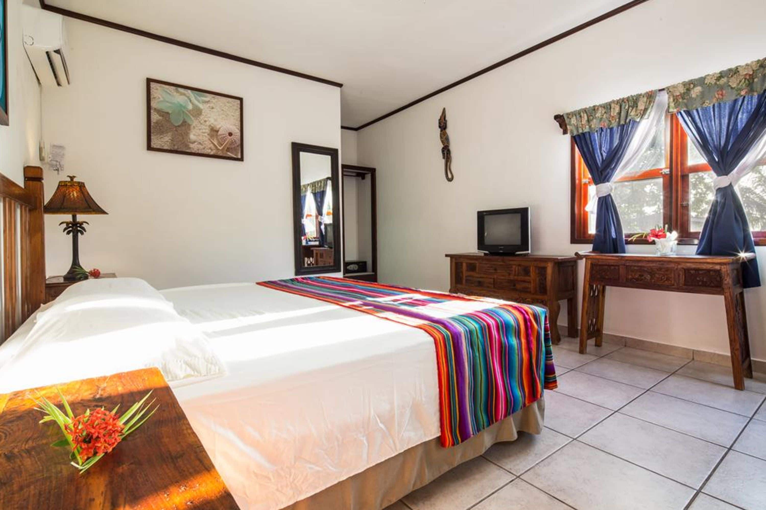 1 bedroom, in-room safe, individually decorated, blackout curtains