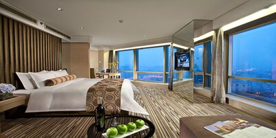 Longchamp Garden Hotel Changsha