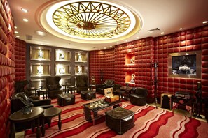 2 개의 레스토랑, 아침 식사 제공