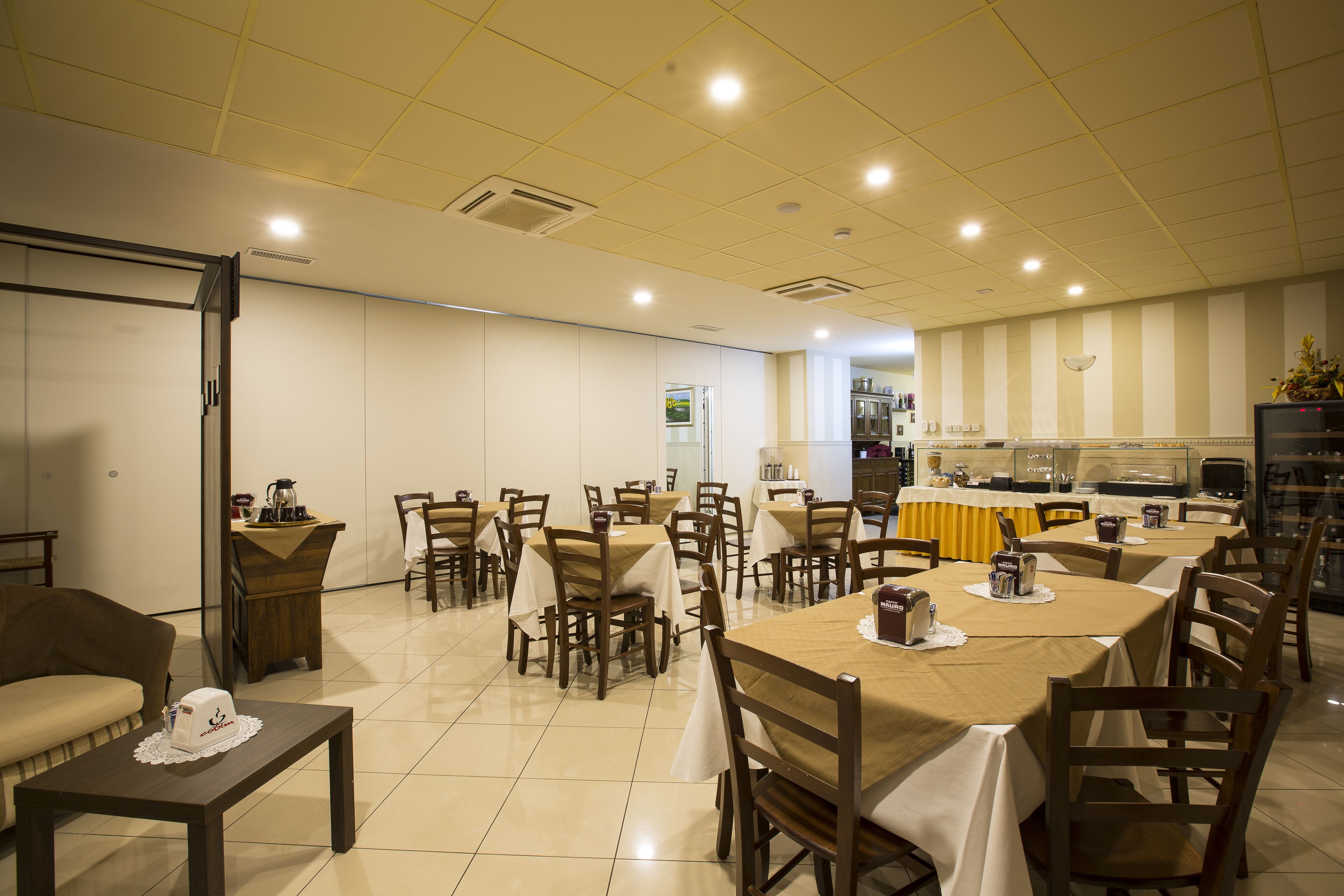 Desayuno buffet incluido todos los días