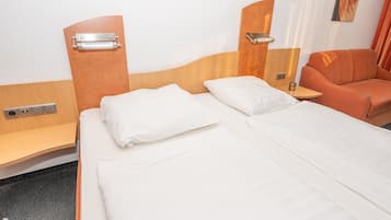 Premium Double Room | Desk, blackout drapes, iron/ironing board, free WiFi