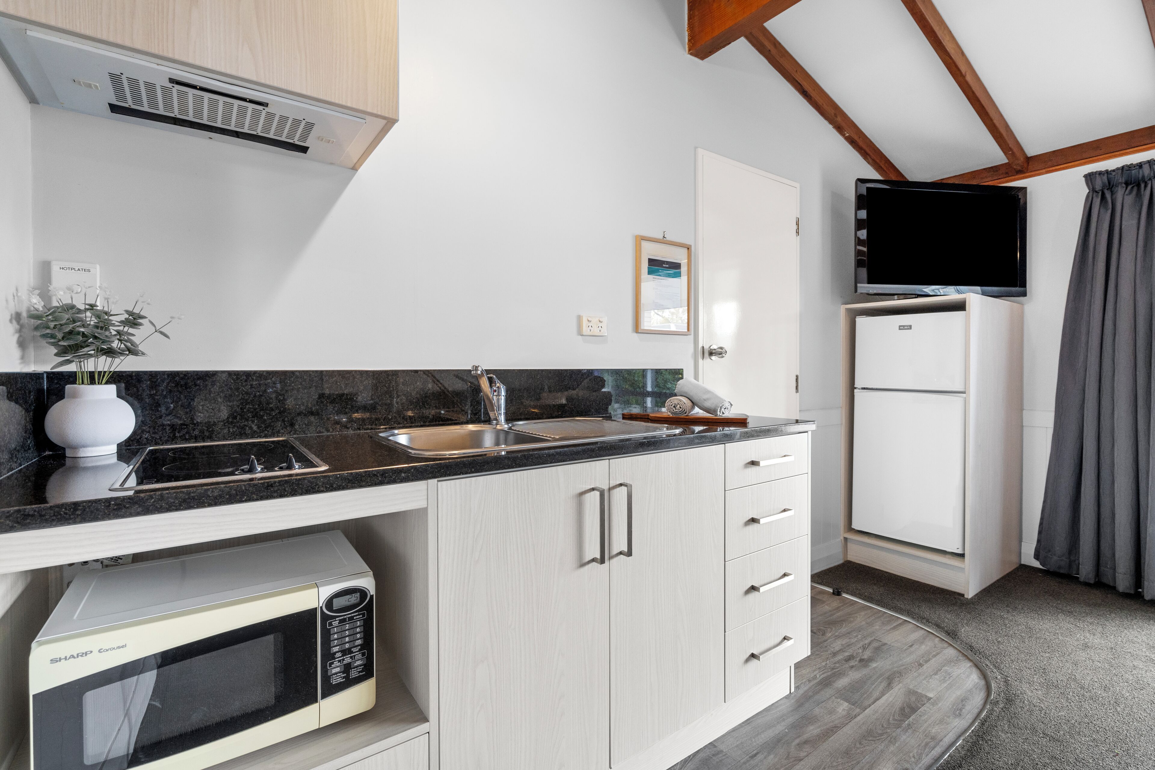 Appartement Familial, 1 chambre | Cuisine privée | Réfrigérateur, cafetière/bouilloire