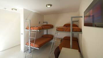 Blackout curtains, free WiFi, bed sheets