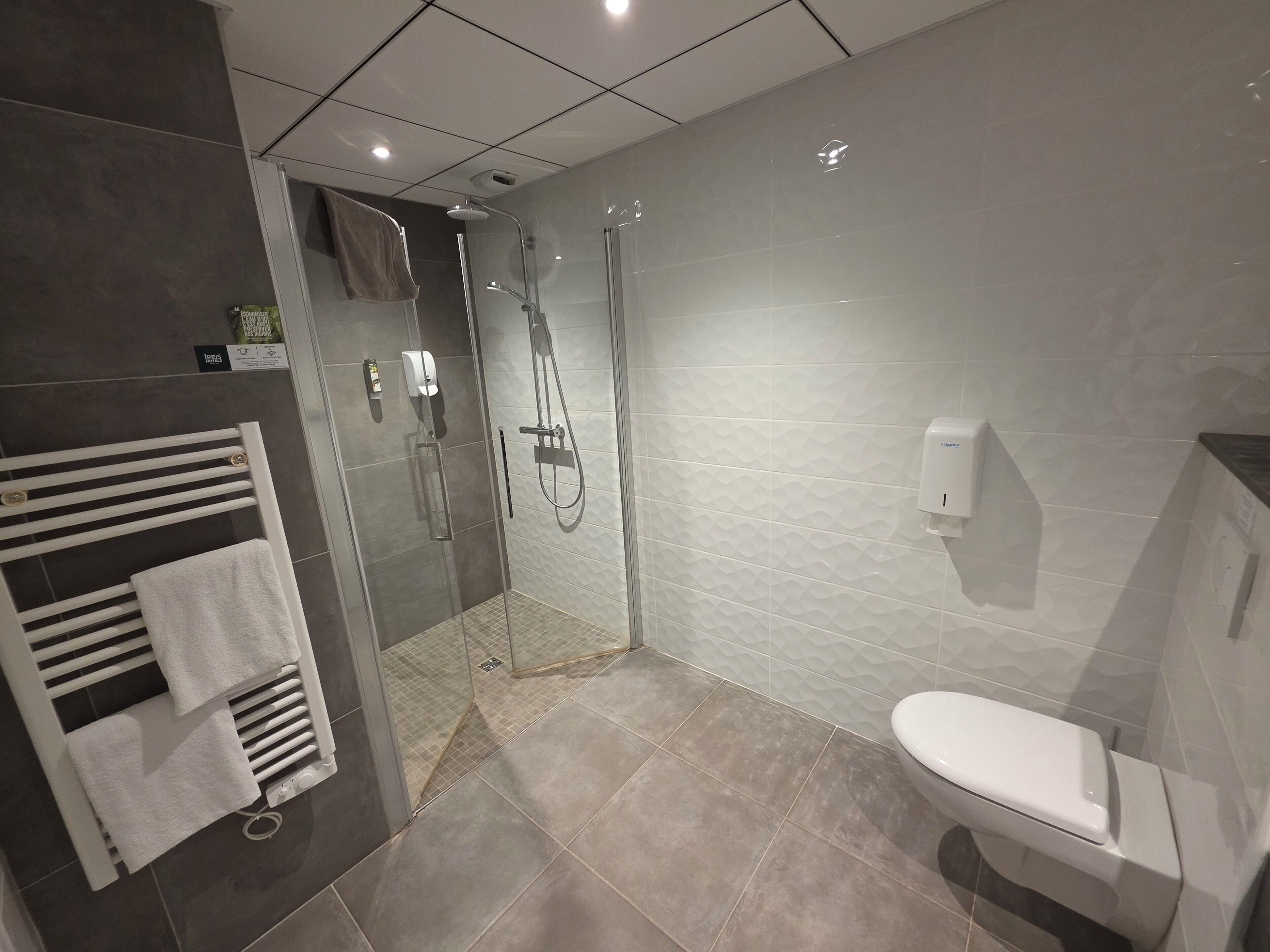 premium double or twin room | bathroom | free toiletries, hair dryer, towels
