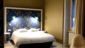 Chambre Double, baignoire | Bureau, chambres insonorisées, lits pliants/supplémentaires