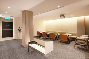 Sala de estar en el lobby