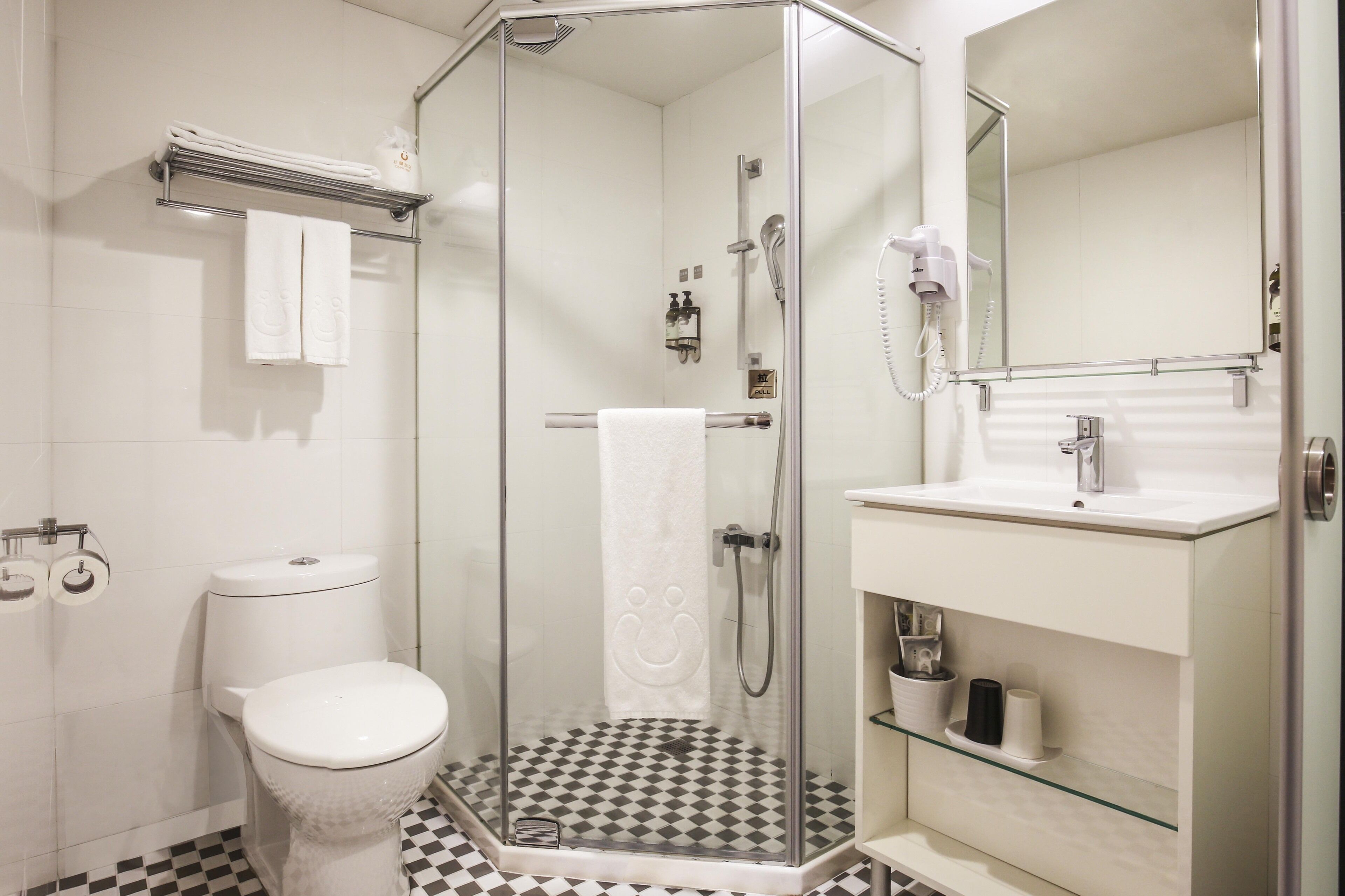 standard double room, 1 double bed (without window) | bathroom | shower, hair dryer, electronic bidet, towels