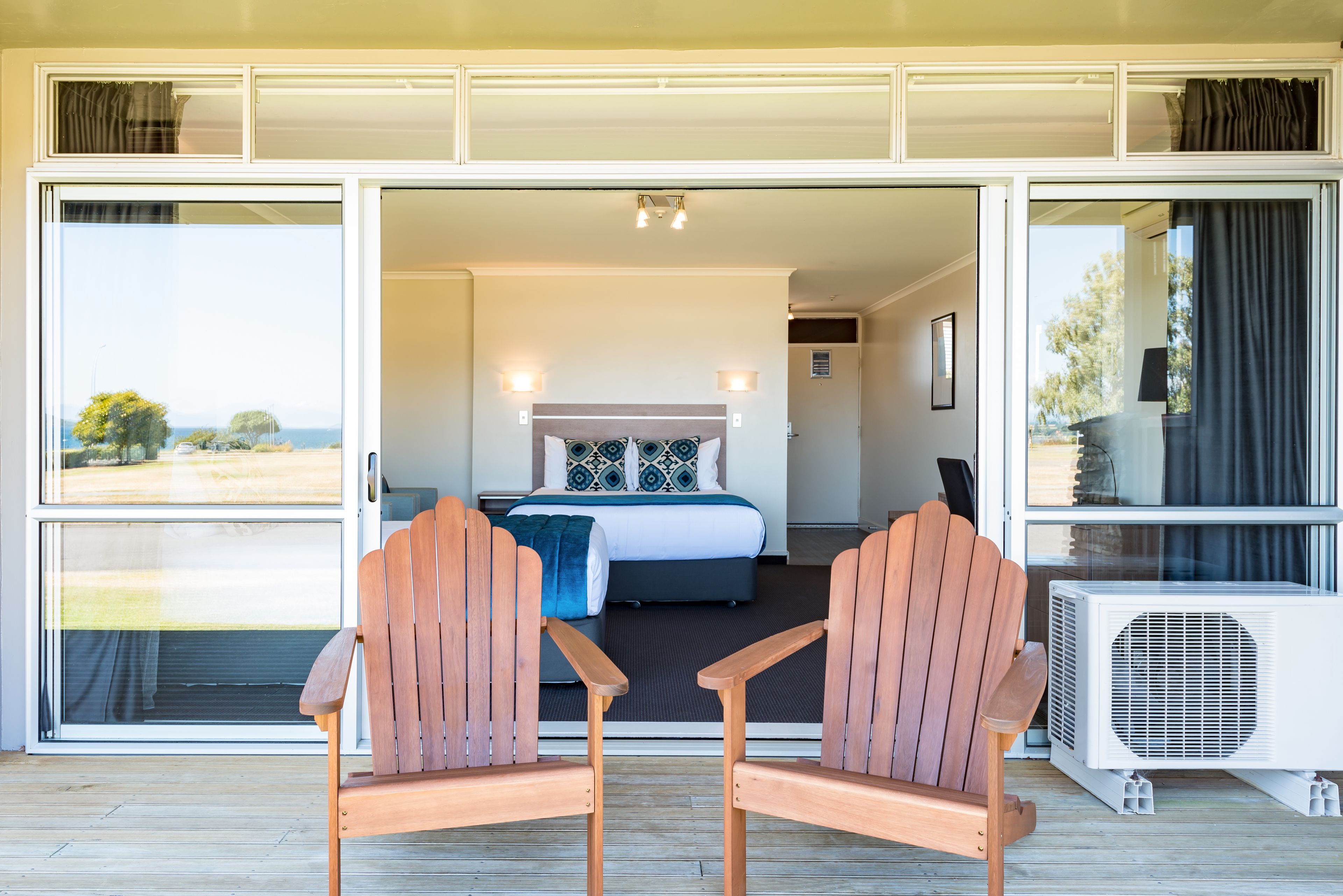 Estudi prèmium, vistes al llac | Terrassa o pati