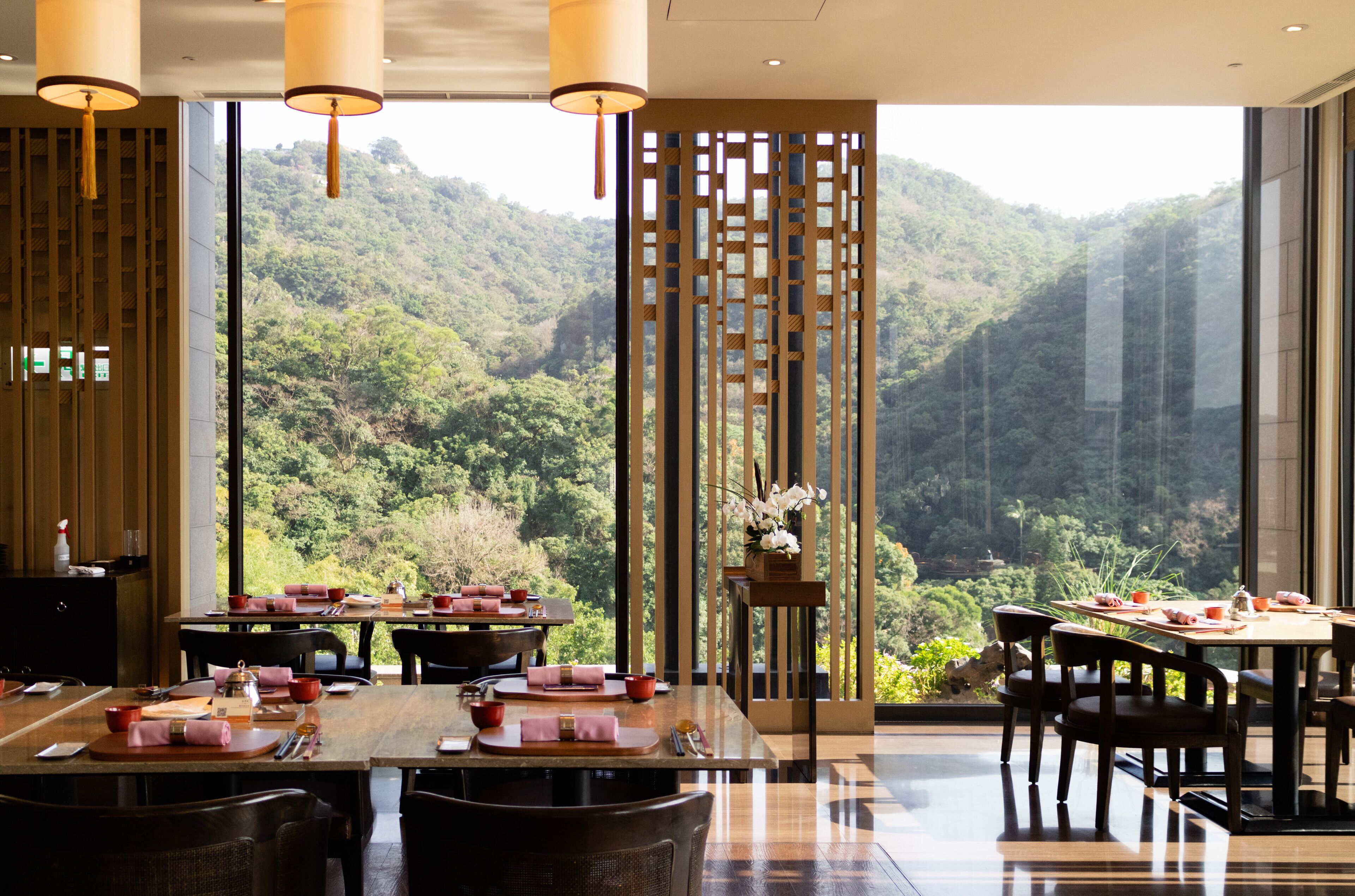 3 restaurants, french cuisine