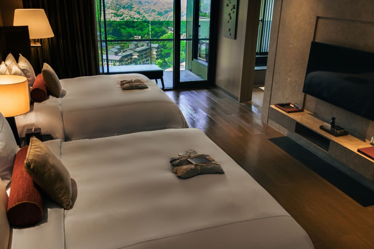 you-ya family room | 1 bedroom, minibar, in-room safe, blackout curtains