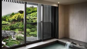 You-Ya Suite | Bathroom | Separate tub and shower, deep soaking tub, rainfall showerhead