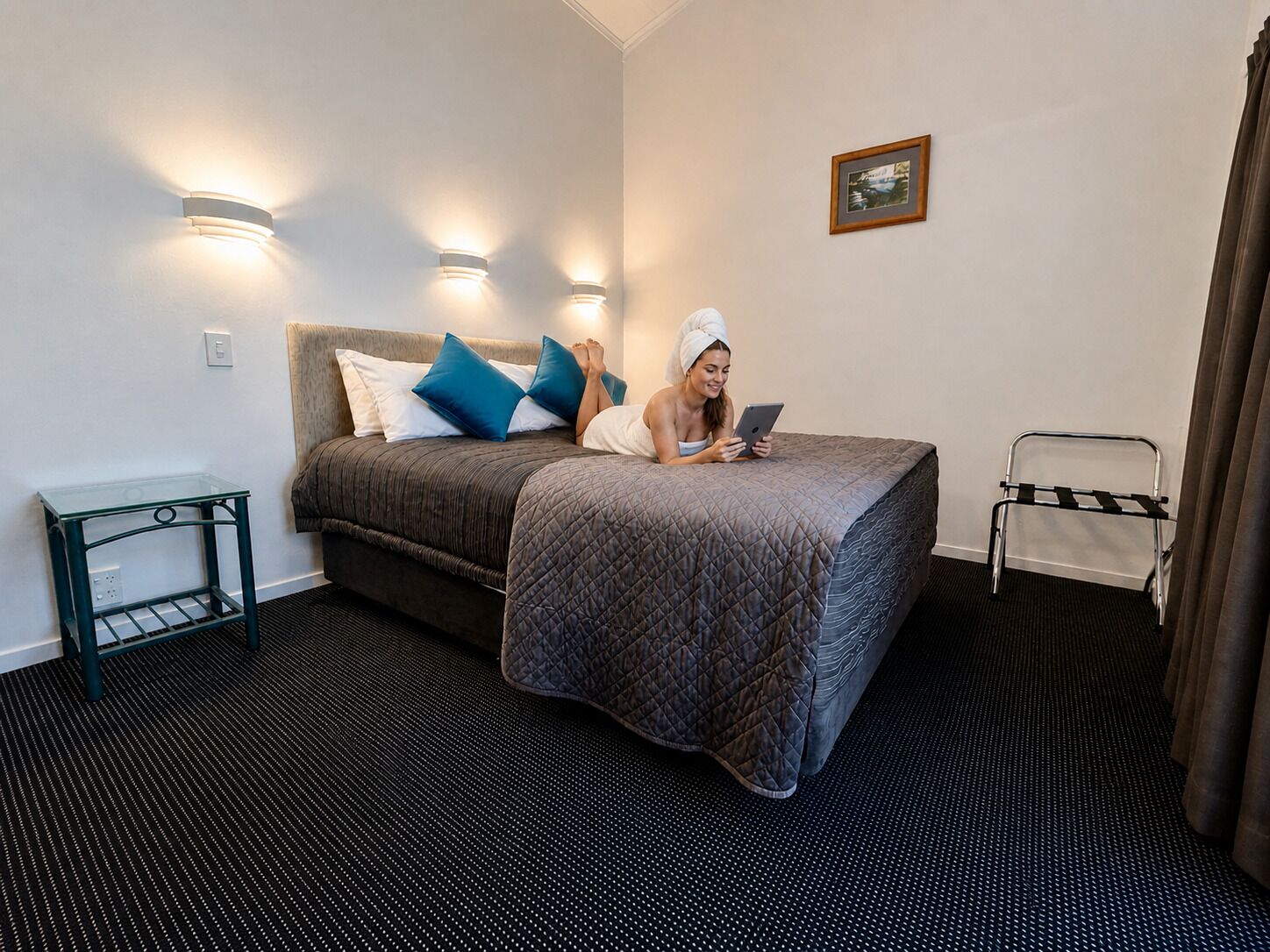 Quarto família, 1 quarto | Cofres nos quartos, ferros/tábuas de passar roupa, Wi-Fi de cortesia