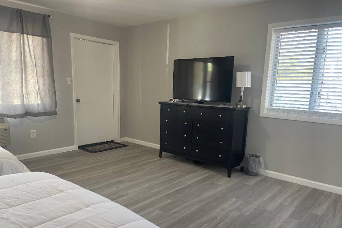 Signature Room | Free WiFi