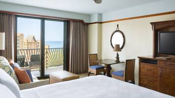In-room safe, individually decorated, desk, blackout drapes