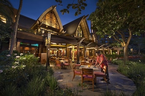 2 Restaurants, Frühstück, Mittagessen, Abendessen, hawaiianische Küche