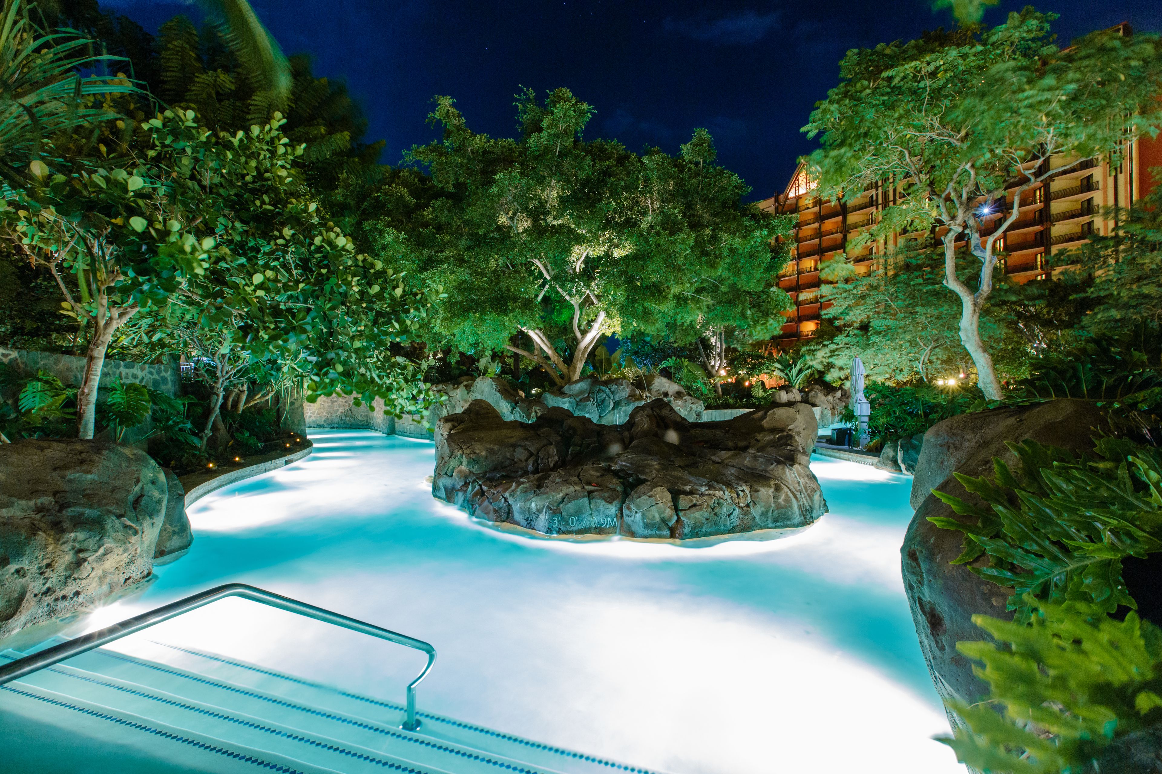 3 outdoor pools, pool cabanas (surcharge), pool umbrellas