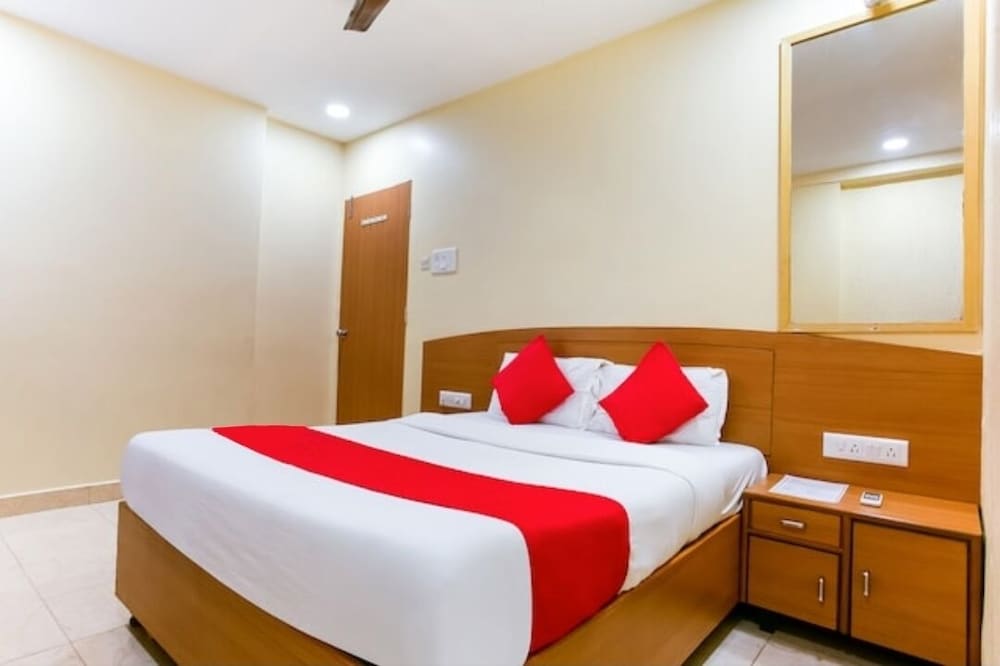 Red Palm Residency by null