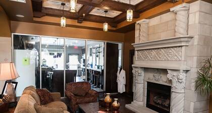 The Campbell Hotel on Route 66