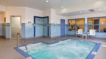 Indoor spa tub