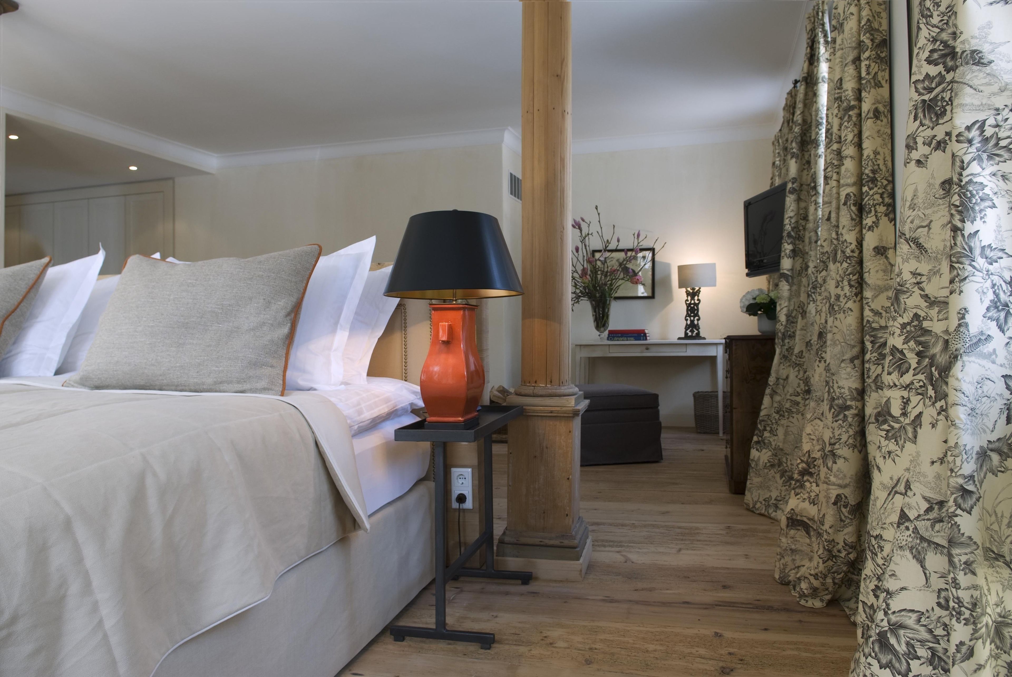 premium double room | 1 bedroom, premium bedding, down duvets, pillow-top beds