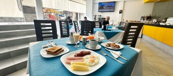 Apart Hotel Los Delfines