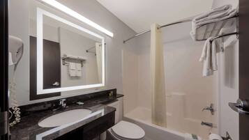 Suite, 1 King Bed, Non Smoking, Refrigerator & Microwave (with Sofabed) | Bathroom