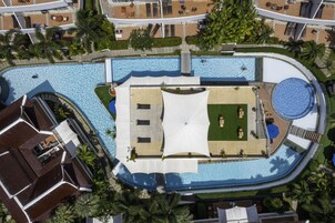 Outdoor pool, pool umbrellas