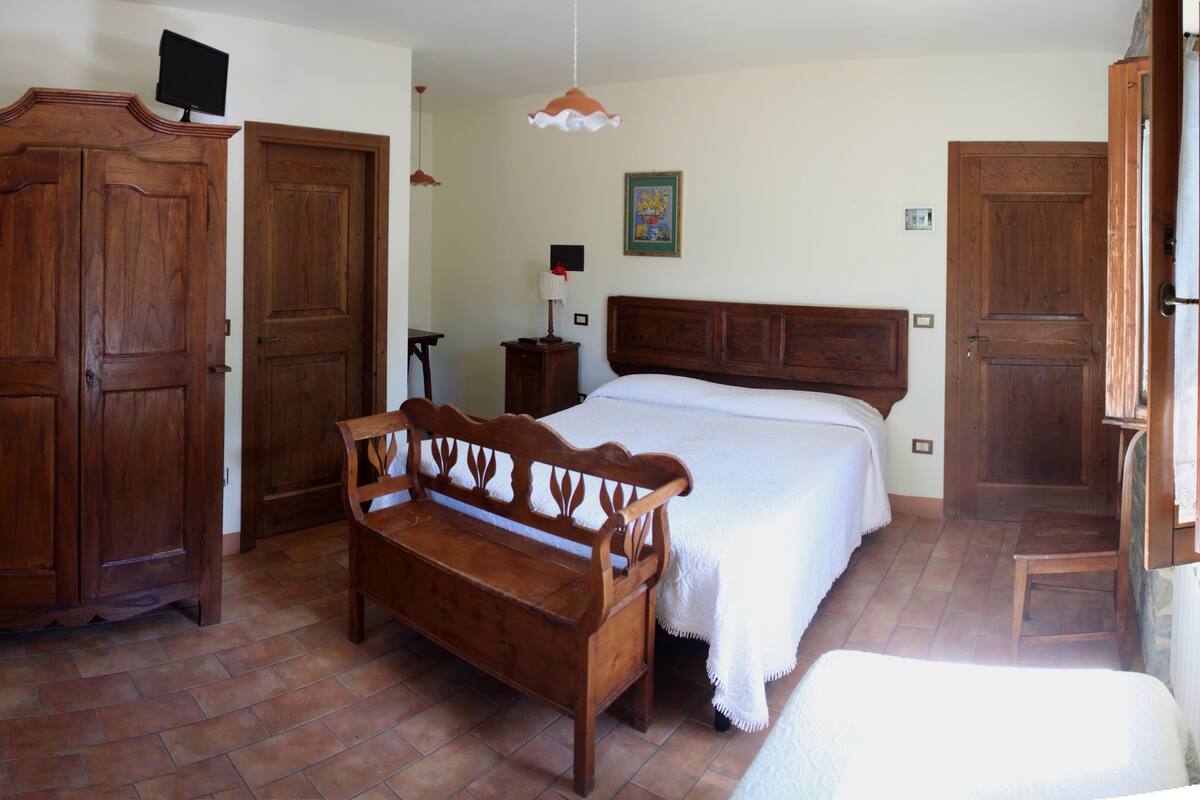 Superior Double Room | In-room safe, free cots/infant beds, free WiFi