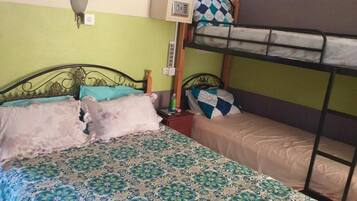 1 bedroom, in-room safe, iron/ironing board, free WiFi