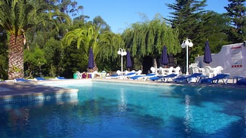 2 outdoor pools, pool umbrellas, sun loungers