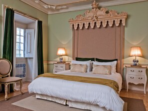 Standard Suite, Kitchenette | 1 bedroom, Egyptian cotton sheets, premium bedding, down comforters