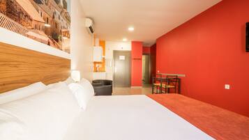 Décoration personnalisée, ameublement personnalisé, bureau