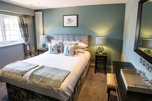 Standard Double Room | Hypo-allergenic bedding, pillowtop beds, individually decorated - Hogarths Hotel (Solihull)
