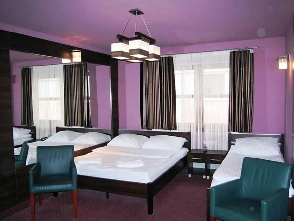 Desk, iron/ironing board, free WiFi