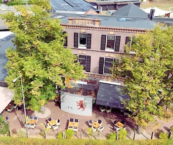 Hotel de Roode Leeuw