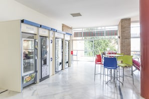 Vending machine
