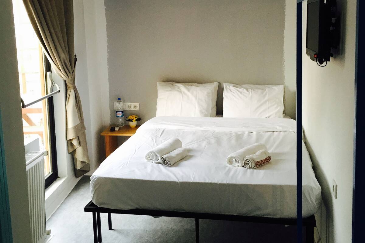 저자극성 침구, 필로우탑 침대, 암막 커튼, 다리미/다리미판