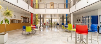 Albergue Inturjoven Almería - Hostel