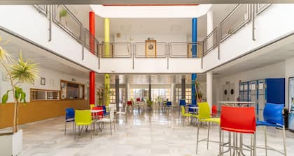 Albergue Inturjoven Almería - Hostel